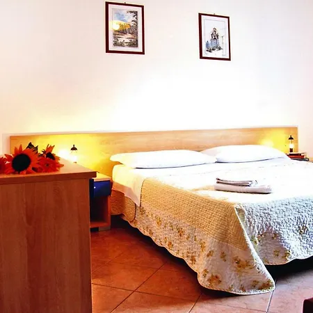 Isi07218 Cyc Casa vacanze Cefalù